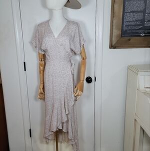 Petal & Pup Pink Wrap High-Low Spring Floral Dress Size 8